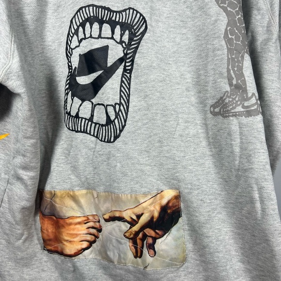 Nike Scribble Graffiti Giraffe Writing Crew Neck XL - Picture 13 of 16